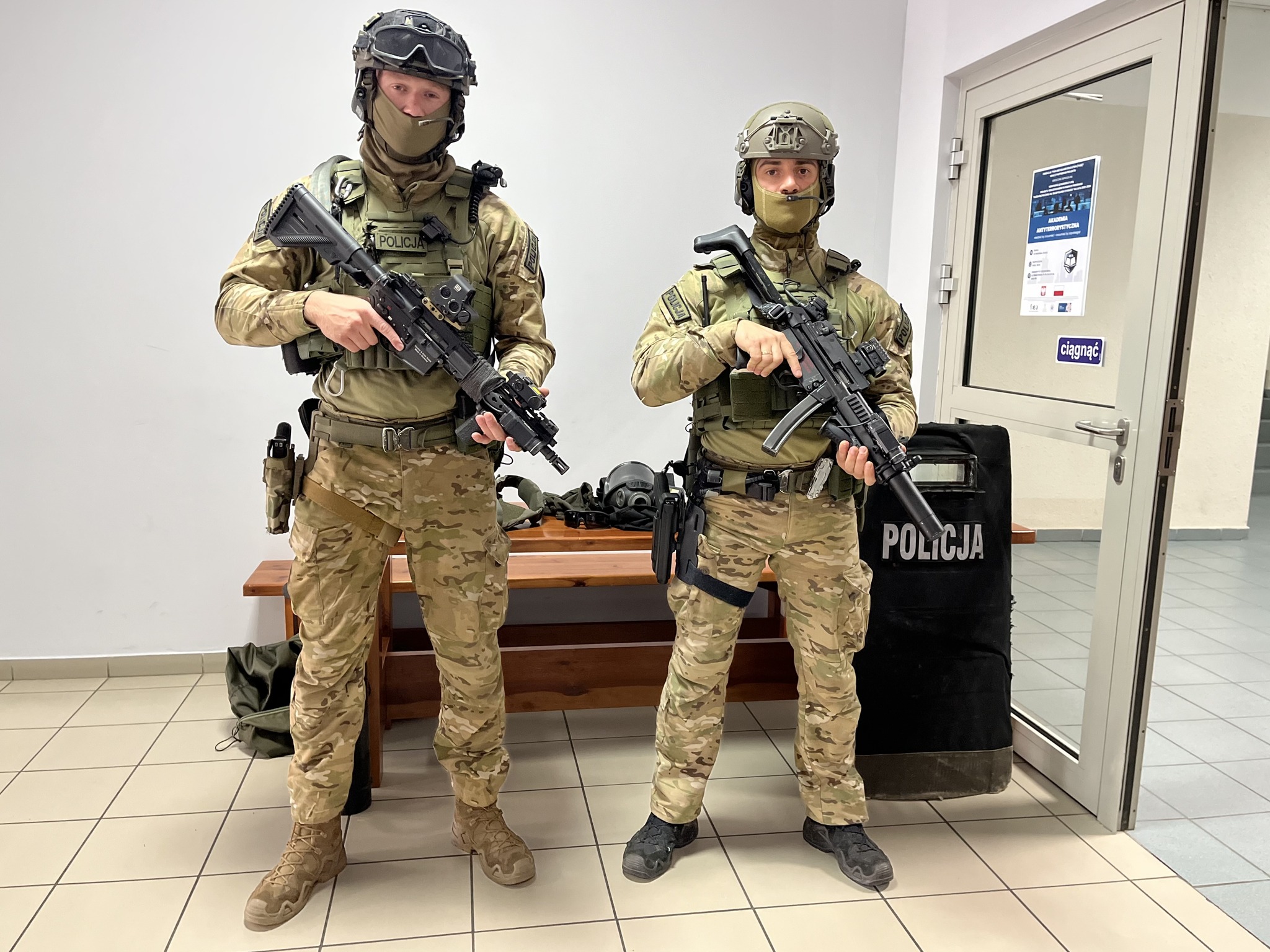 Akademia Antyterrorystyczna w INOPIB