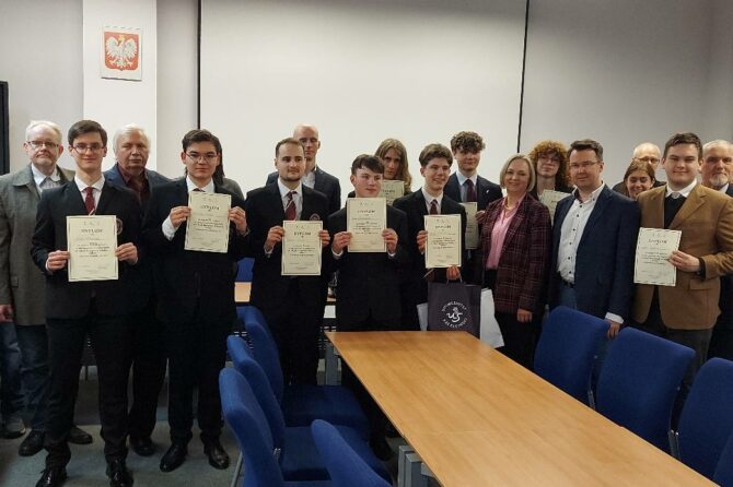 Okręgowe eliminacje 67. Olimpiady Wiedzy o Polsce i Świecie Współczesnym