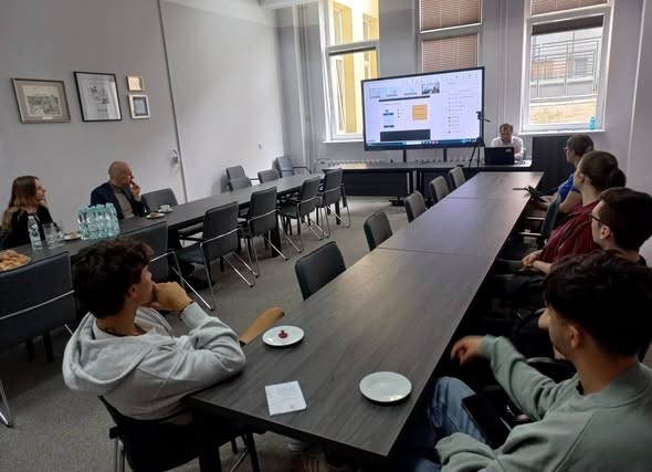 Seminarium Naukowe pt. „Organizacyjne uwarunkowania prawa wyborczego w wybranych państwach świata”